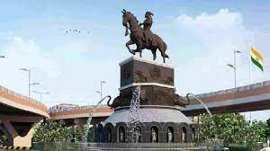 शिवाजी महाराजांचा सर्वांत उंच पुतळा ठरतोय आकर्षण
