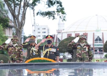 जनरल पांडे यांचा पहिलाच परदेश दौरा बांगला देशात